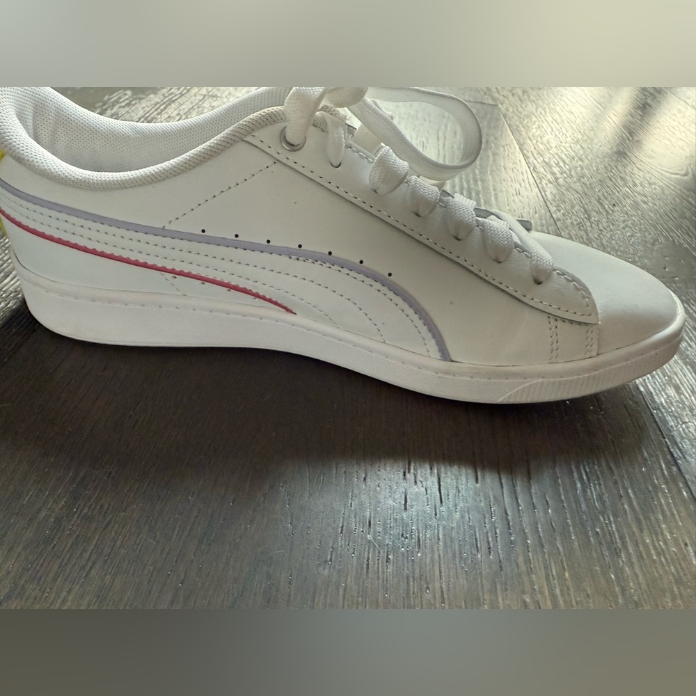 Puma Vinny V2 Women’s Sneakers 7 - Picture 6 of 7